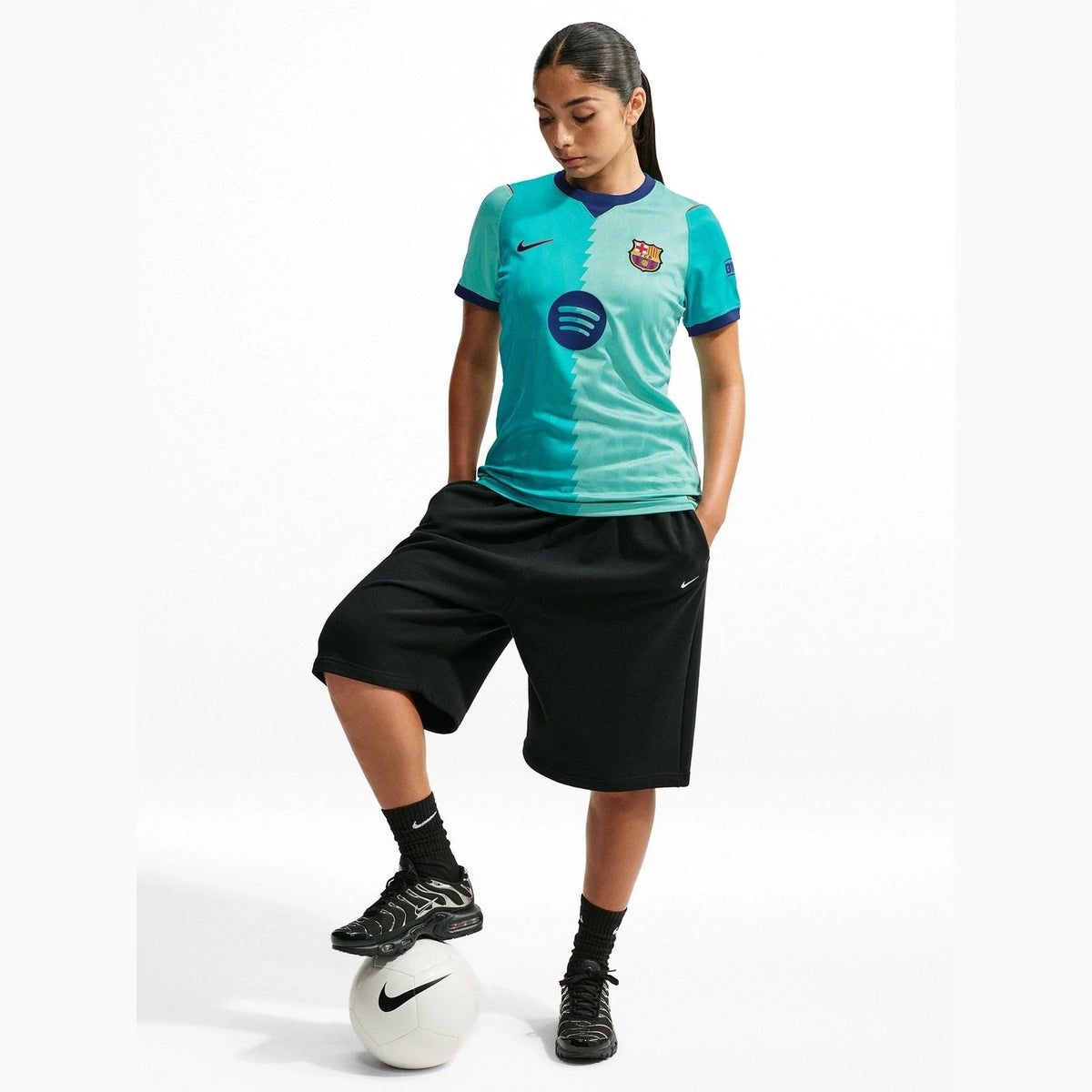 Third 26/27 Women’s Shirt