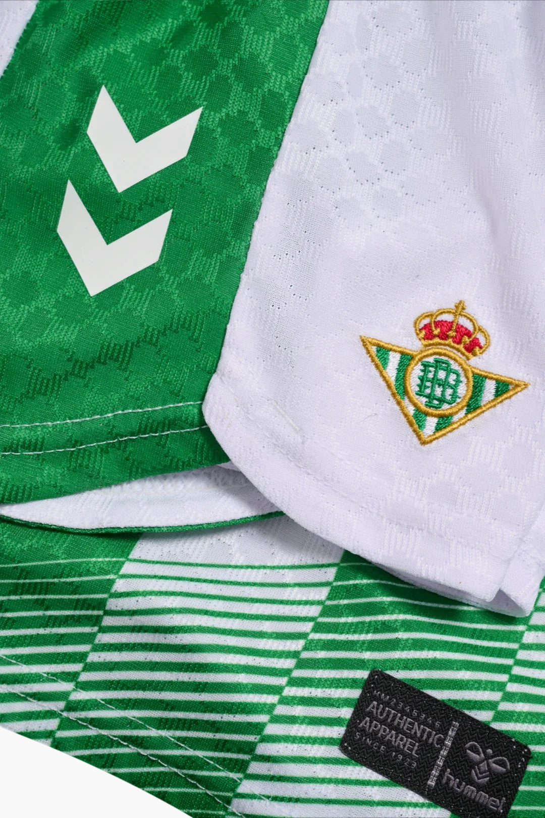 Home 26/27 Kids Shirt Kit