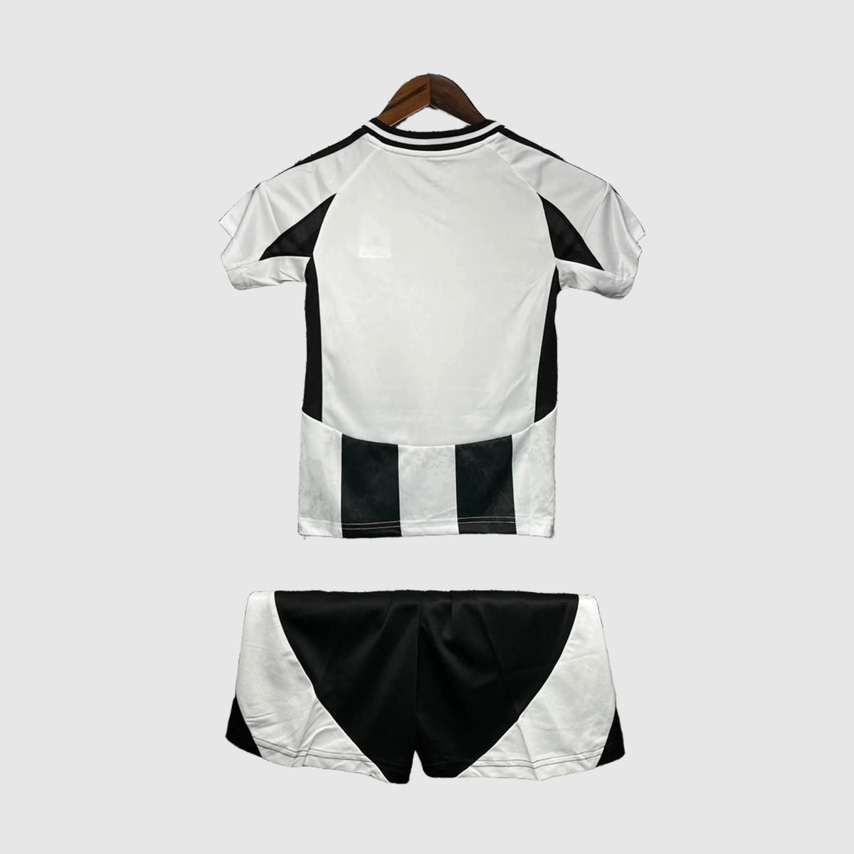Home 24/25 Kids Shirt Kit